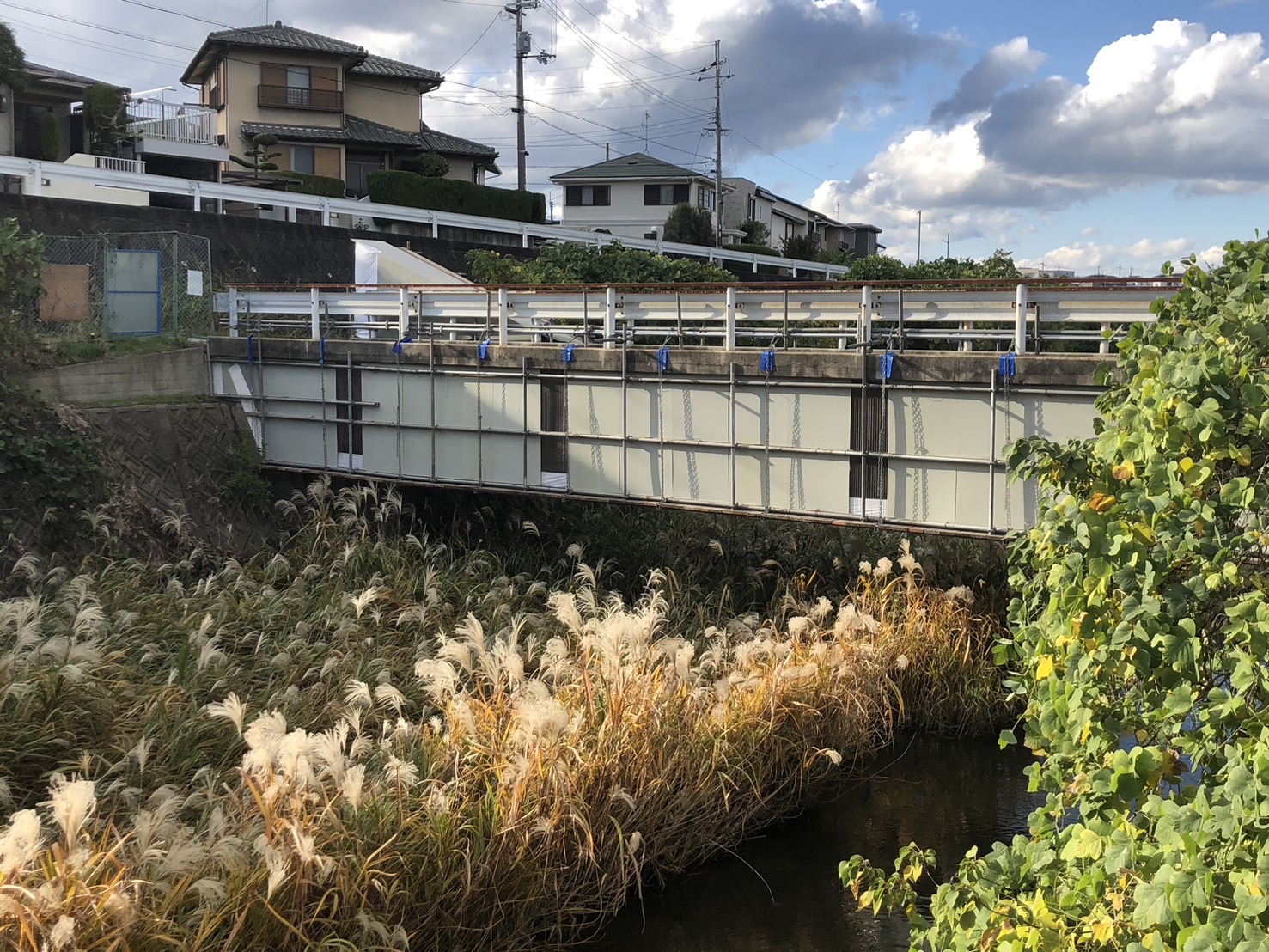 【橋梁塗装塗替工事】和田川 無名橋 足場完了！#2